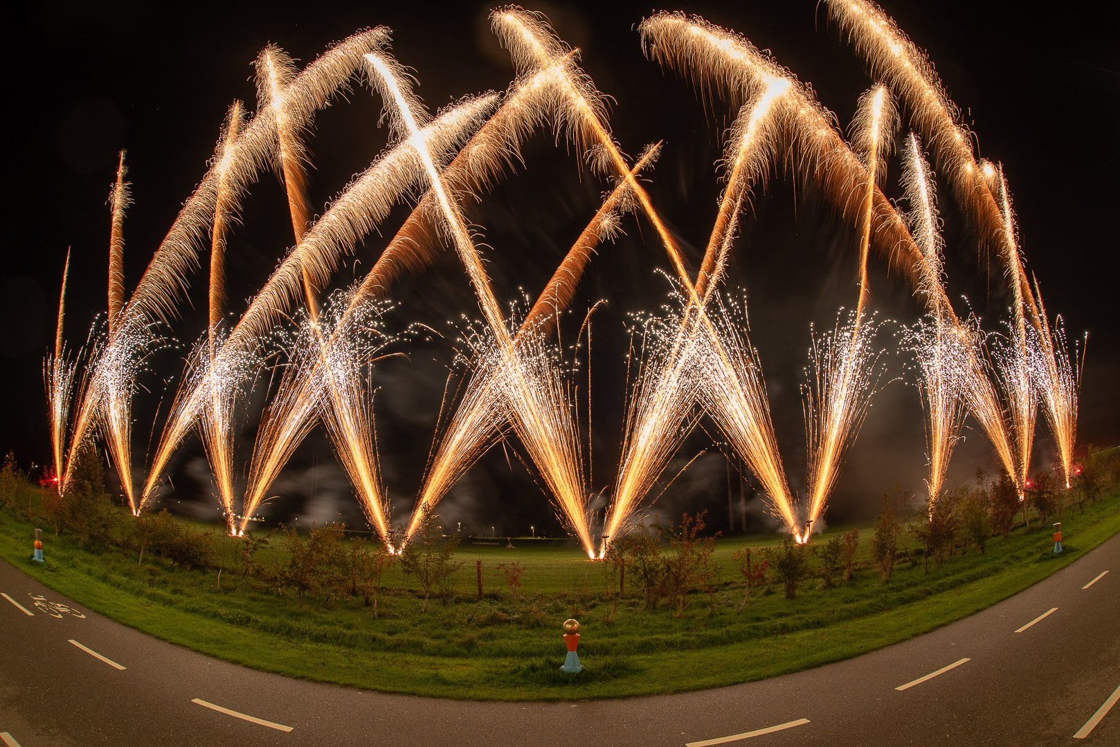 DRU - Ulft 2025 - Hello Fireworks